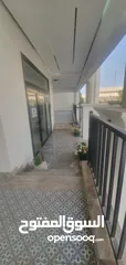  24 شقة جديدة حجم كبيرة نص تشطيب للبيع في مدينة طرابلس منطقة رأس حسن  بعد كباب العريبي علي يمين