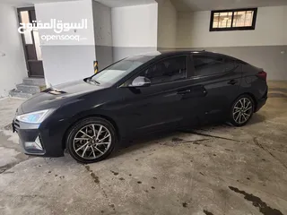  4 هونداي افانتي 2019 اعلى صنف فل كامل بدون فتحة - بسعر مغري - للبيع بداعي السفر - السعر نهائي