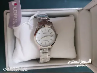  9 " ساعه لوروس  LORUS WATCH" لون سيلفر  .. جديدة أصلية ياباني غير مستعملة للبيع بحاله ممتازه ..