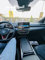  28 ‏Volkswagen ID6 black edition