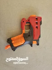  2 small toy blaster