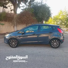  5 فورد فيستا 2013 بنزين جير عادي