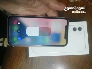  7 ايفون 11 وكاله 128جيجا معاه كرتونتو وكفر فقط 165دينار