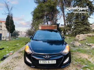  3 هونداي i30 فل اوتماتك 2013 فل اضافات السيارة نخب نخب الله يبارك لصاحب النصيب..