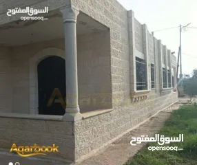  1 بيت مستقل مع ارض