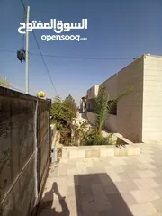  6 بيت مستقل طابقين شبه فيلا للبيع
