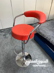  3 كرسي للطاولة الهندسية