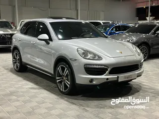  3 Porsche Cayenne S