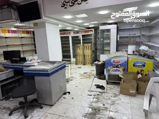  4 محلات فارغة للإيجار (مع خلو)