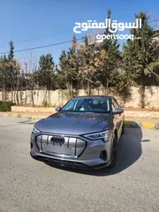  13 AUDI E-TRON Q8 / اودي اي -ترون  2020