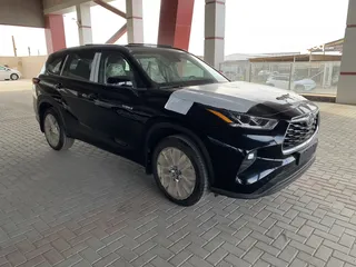  3 عرض خاص تويوتا هايلاندر 2024 صنف ليمتد فل الفل عداد زيرو مع كفاله 5 سنوات على الجمرك الجديد