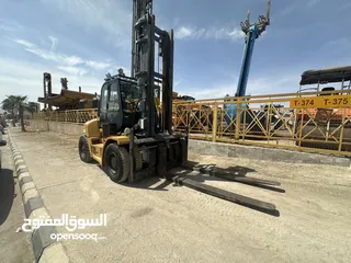  2 رافعة 2009 كتربلر 8 طن للبيع