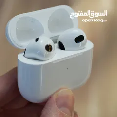  1 Apple AirPods 3rd Gen like New with the box and cover