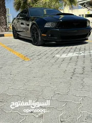  6 Ford Mustang 2011 V6