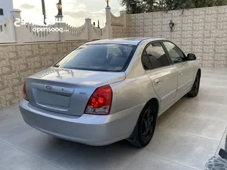  4 هونداي افانتي