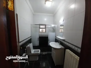  9 شقة غير مفروشة للإيجار ( Property 38542 )-174960150