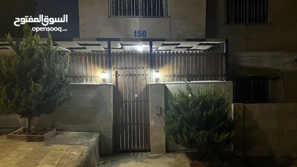  1 شقة ارضية للبيع