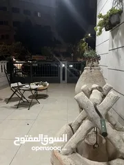  6 شقة مدخلً خاص ع مستوى الشارع بالإضافة إلى ستوديو خاص منفصل