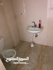  9 200مترمربع  مستودعات تجارية شارع بشرى خط الشام