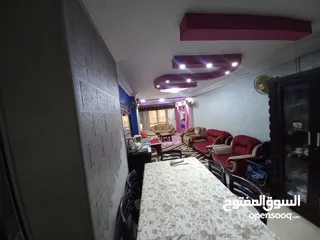  13 شقة مميزة 98 أبراج حمزة بجوار مصنع بلادونا الدور التاني