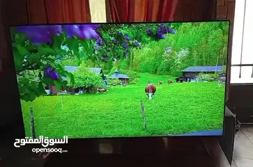  6 شاشة سامسونغ 65 انش شبه جديده للبيع