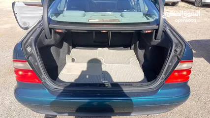  15 mercedes clk 200