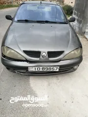  1 رينو ميجان موديل 2000