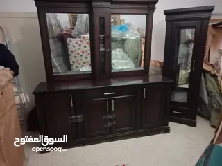  2 بوفيه وفضية بحالة ممتازة للبيع