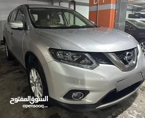  9 نيسان اكستريل دفع رباعي 7 مقاعد 2015