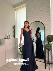  3 فساتين سهرة للبيع بسعر اقل من التكلفة