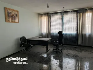 1 مكتب للايجار