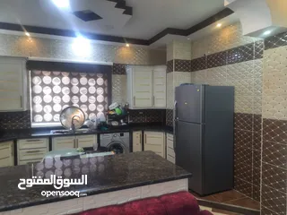  20 شقه للبيع اربد حي المطلع خلف حلويات العربي بجانب مسجد عين جالوت