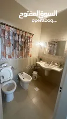 6 شقة مميزة للبيع في موقع مميز في الرابيه شبه أرضيه 180م بتشطيبات راقية / ref 9533