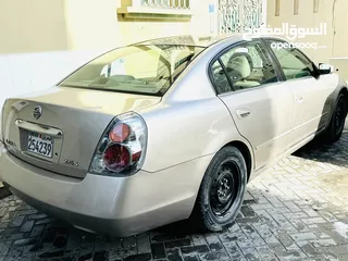  7 Nissan altima 2006 for sale BHD.999/-