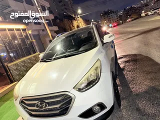  4 هونداي توسان