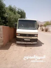  1 مرسيدس بنز