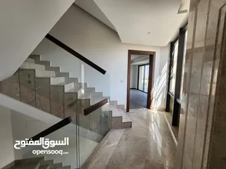  15 شقة فارغة للبيع بين الدوار الرابع و الخامس - ref : 14610