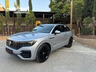  1 Touareg black edition Rline