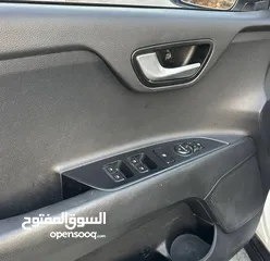  11 كيا ستونيك 2020