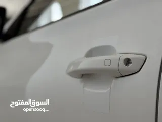  17 BYD E3 2023 عداد زيرو حصرياااا وبسعر حررررق تقطع 350 كم بالشحنة الواحدة عرض والكمية محدودة