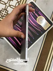  4 ايباد برو M2