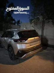  6 سيارة نيسان اكستريل