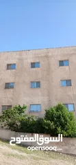  1 طابق أول سكني للبيع في عمارة 3 طوابق في ماركا الشمالية عين غزال قابل للتفاوض