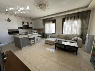  1 شقة مفروشة راقية للإيجار – طريق المطار  T213