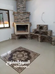  12 بيت طابق اول مع السطح للبيع- مدخل مستقل-اطلالة مميزة-  السلط ضاحية الزهور