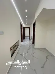  4 للبيع شقة فاخرة في البنيات – قرب شارع الخدمات وطريق المطار مباشرة