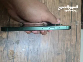  2 iPhone 13 جوال جديد استخدامه أقول له من شهرين