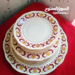  24 مقتنيات للبيع بحالة ممتازة