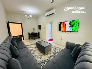  3 a7med غرفتين وصاله علي كورنيش عجمان ببلكونه