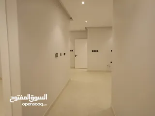  1 شقة فاخرة للايجار الرياض حي الياسمين   المساحه 180  مكونه من   3  غرف نو